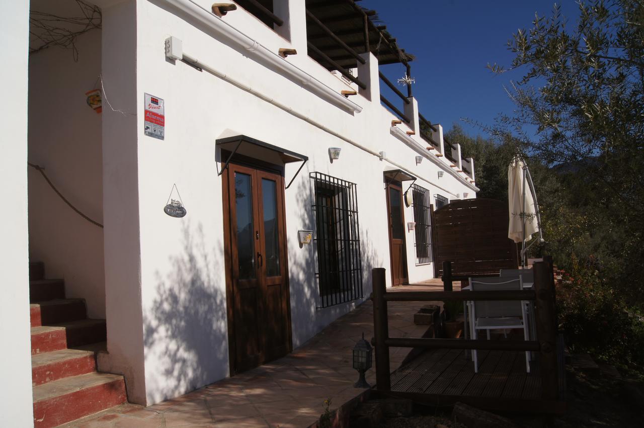 Casa Paz Y Mas Hotel Riogordo Ngoại thất bức ảnh